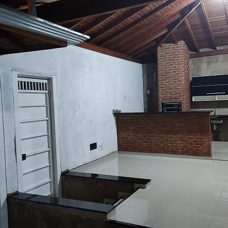 Villa Casa Para Temporada 900 Metros Do Termas Dos Laranjais Olímpia Exterior foto