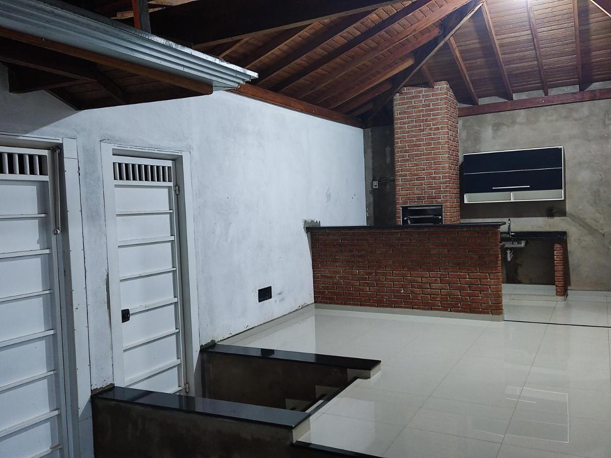 Villa Casa Para Temporada 900 Metros Do Termas Dos Laranjais Olímpia Exterior foto